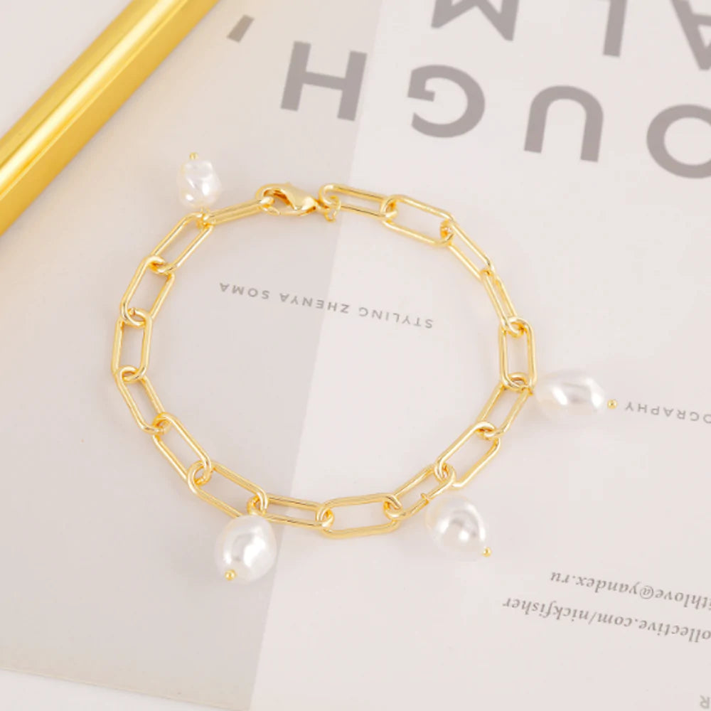 Link Bracelet with Faux Pearl Detailing 