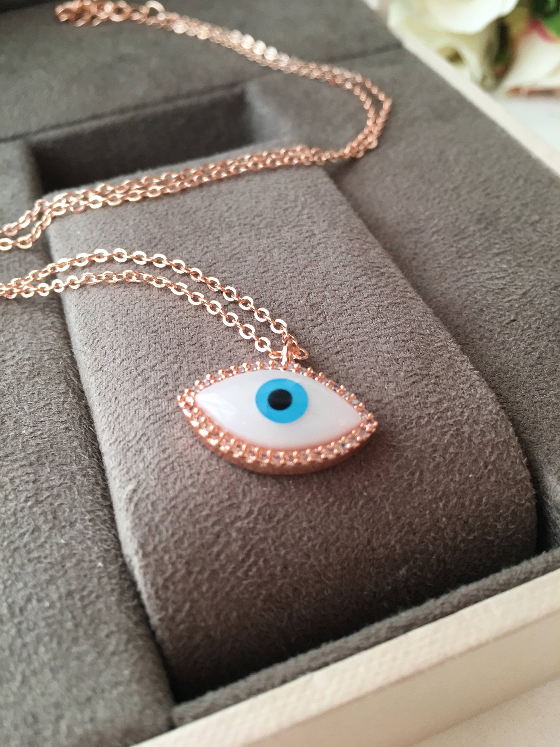 White Evil Eye Clover 